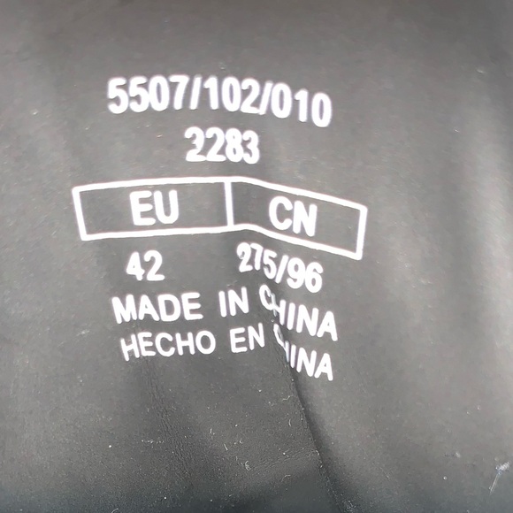 NWOT Zara Man Size 9 Navy Blue Quilted Velvet Snake Print Hi-Top Sneakers - Picture 13 of 15